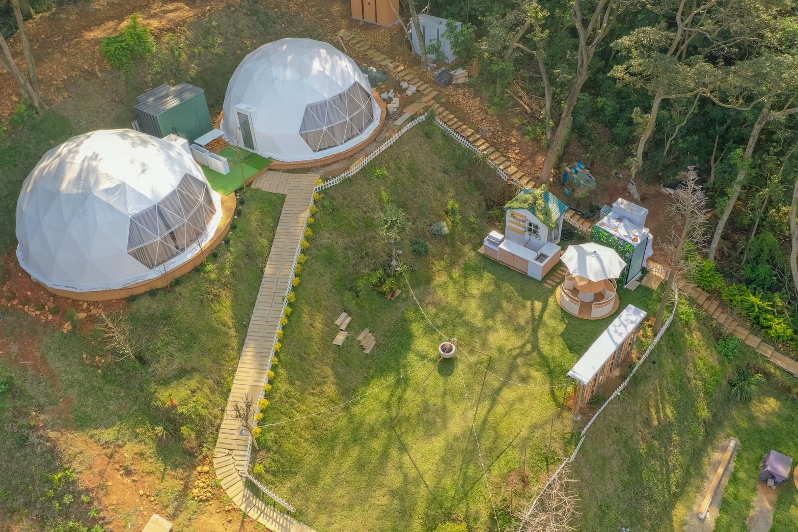 熱氣球帳 廚房與公共區 桃園露營推薦 懶人露營 包場露營